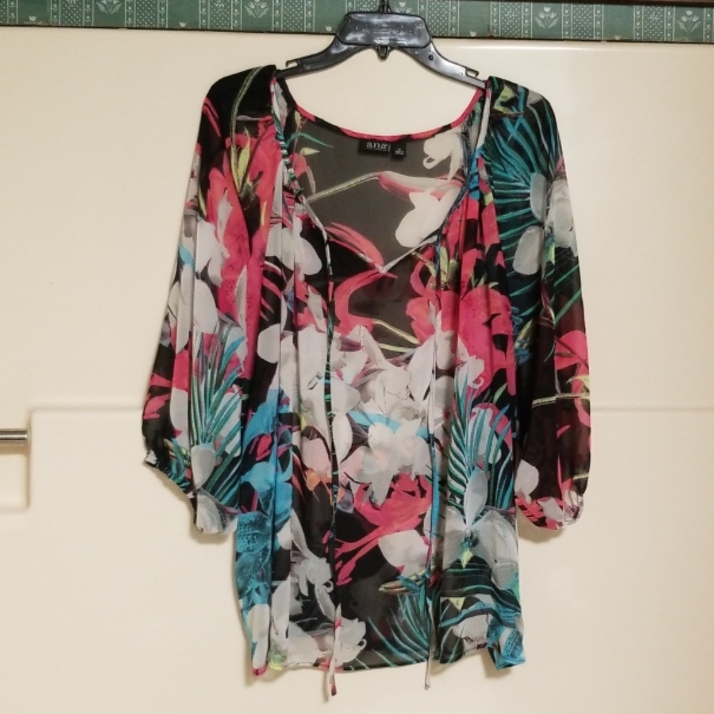 Women's 1X blouse
